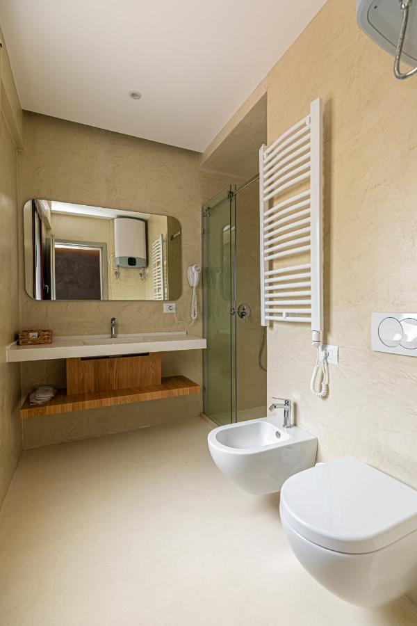 Novus Rooms Vlorë Eksteriør bilde