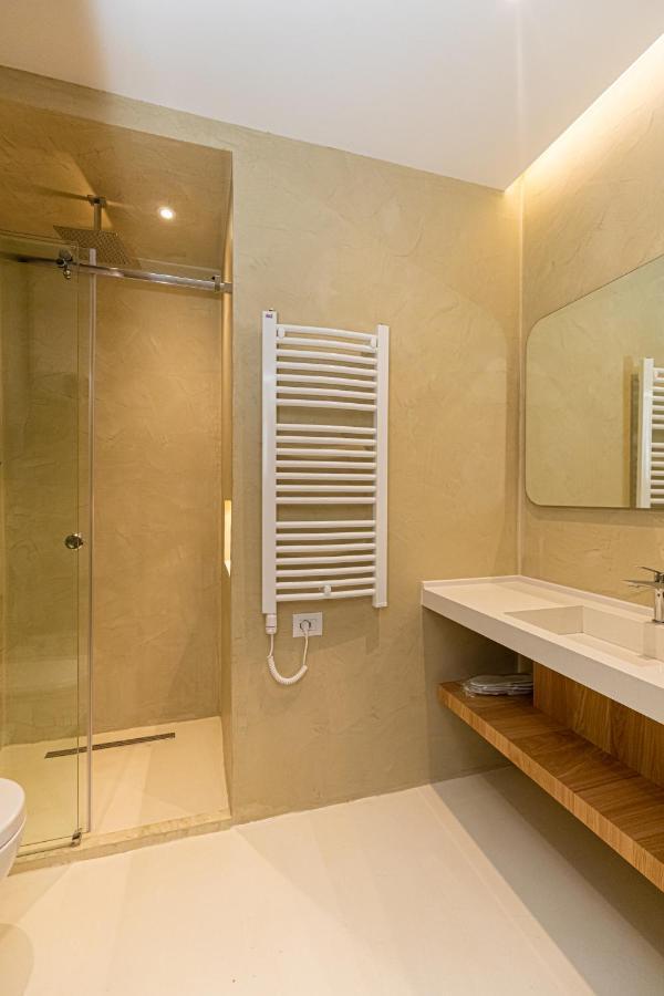 Novus Rooms Vlorë Eksteriør bilde